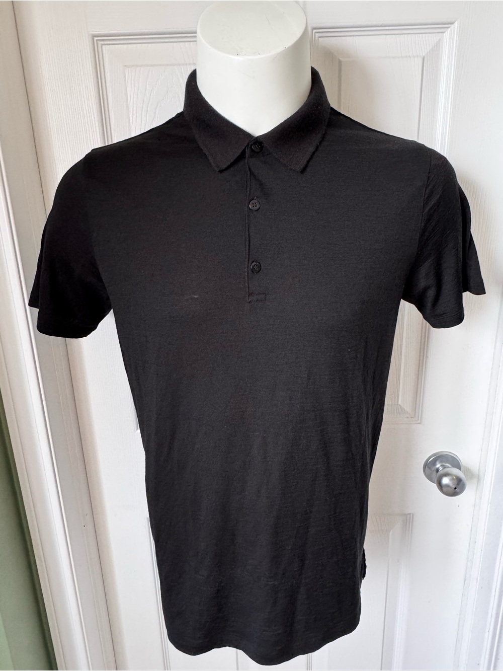Mens Icebreaker Tech Lite Polo Shirt Size Medium Black Like New Golf Polo - Picture 7 of 14
